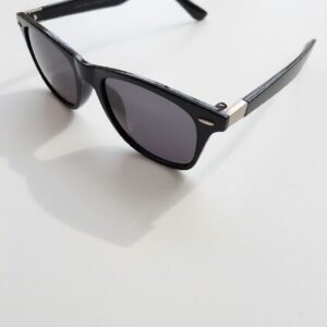 Lunettes de soleil classiques